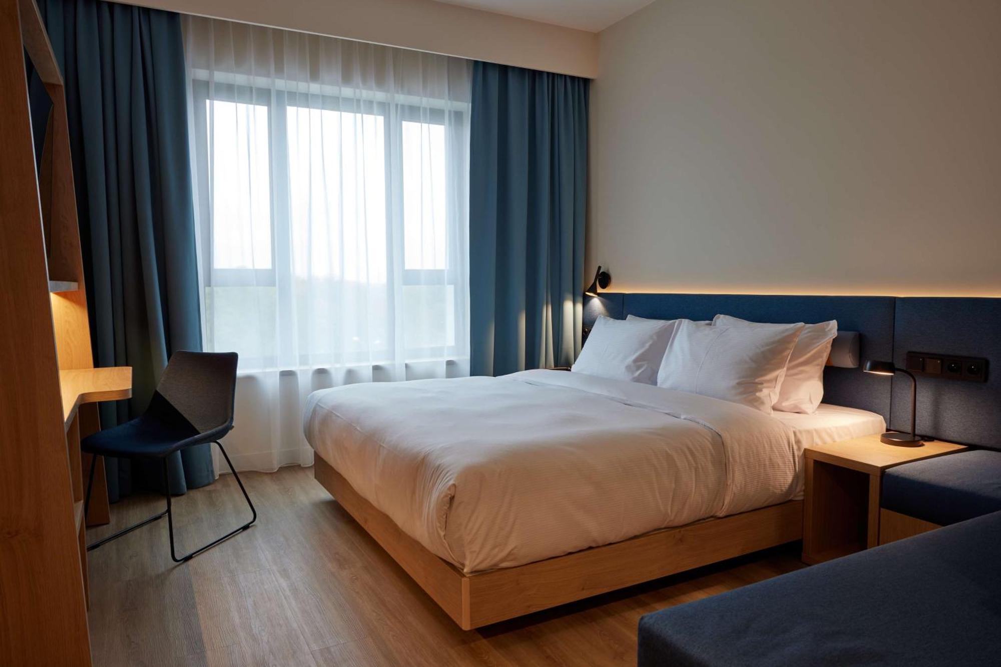 Hotel Hampton By Hilton Poznan Swarzędz Extérieur photo