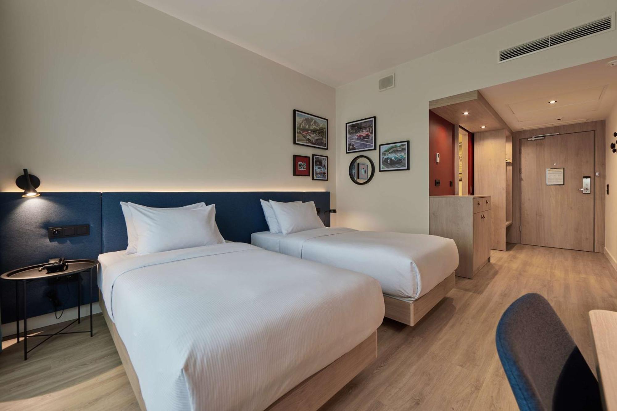 Hotel Hampton By Hilton Poznan Swarzędz Extérieur photo