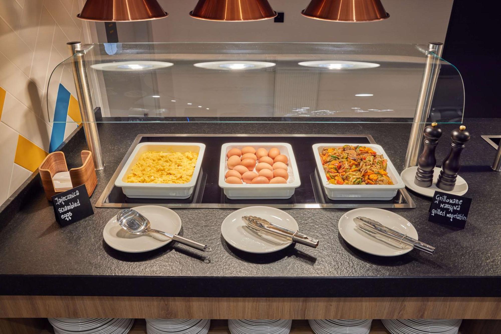 Hotel Hampton By Hilton Poznan Swarzędz Extérieur photo