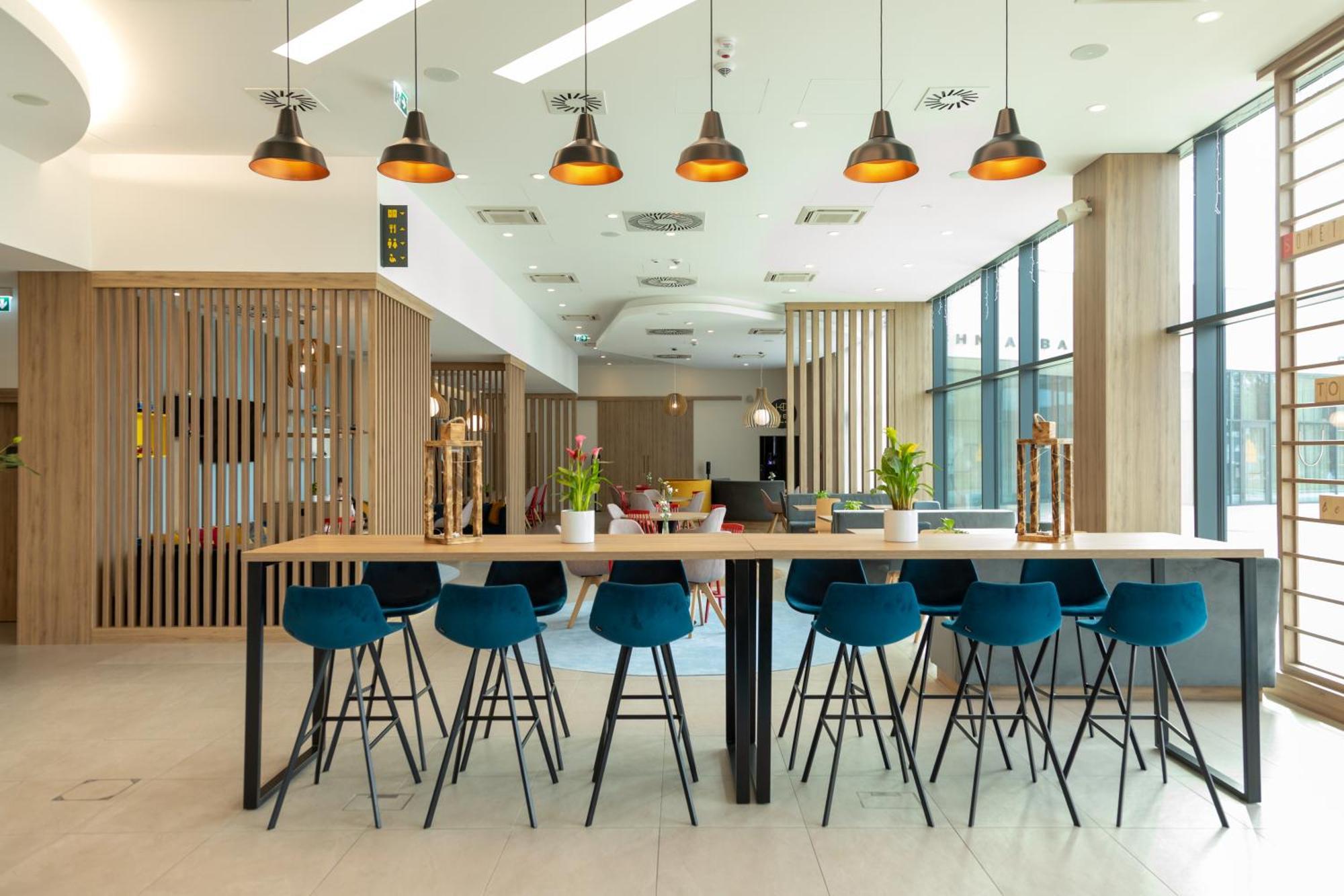 Hotel Hampton By Hilton Poznan Swarzędz Extérieur photo